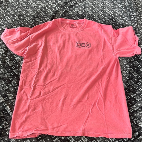 Comfort Colors Tops - OBX Comfort Colors T-Shirt